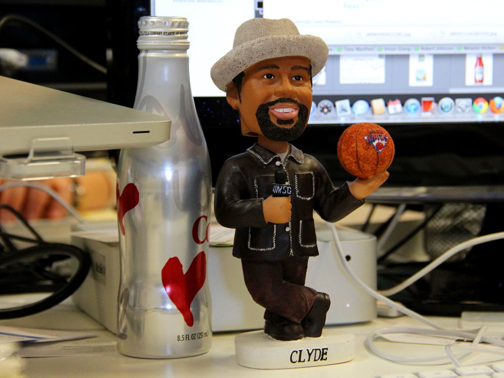 Clyde Frazier Lakers Basketball Bobblehead